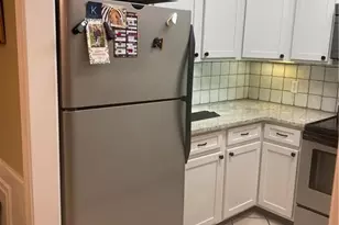 102 Bainbridge Dr, Atlanta, GA 30327 - Photo 2