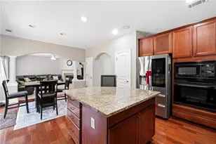 4185 Brumby Ln, Cumming, GA 30041 - Photo 10