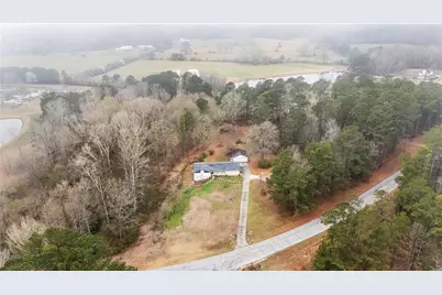 148 Welcome Sargent Road, Newnan, GA 30263 - Photo 2