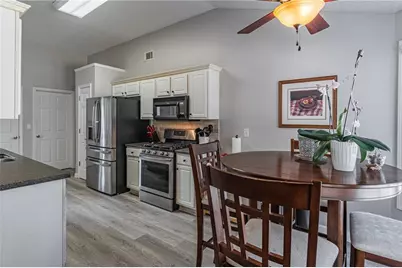 6348 Wilmington Way, Flowery Branch, GA 30542 - Photo 14