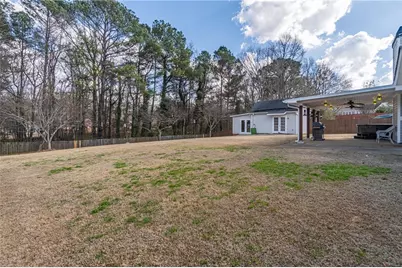 6348 Wilmington Way, Flowery Branch, GA 30542 - Photo 32