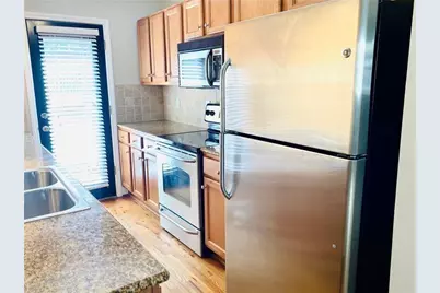 48 Peachtree Avenue NE #213, Atlanta, GA 30305 - Photo 10