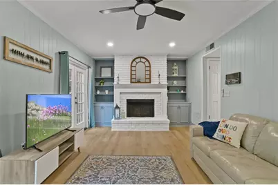 70 Old Ivy Road NE #54, Atlanta, GA 30342 - Photo 12