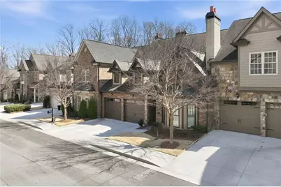 890 Candler Street #12, Gainesville, GA 30501 - Photo 2