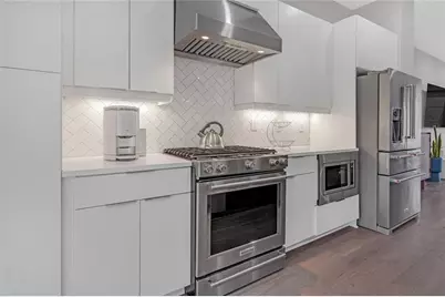 687 Banton Drives NW, Atlanta, GA 30318 - Photo 6