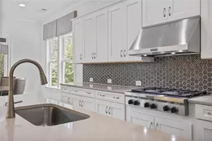 6498 Canopy Dr, Sandy Springs, GA 30328 - Photo 8