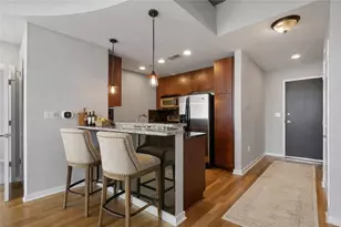 3324 Peachtree Rd NE, Atlanta, GA 30326 - Photo 6