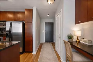 3324 Peachtree Rd NE, Atlanta, GA 30326 - Photo 4