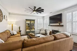 206 Roseman Way, Woodstock, GA 30188 - Photo 2