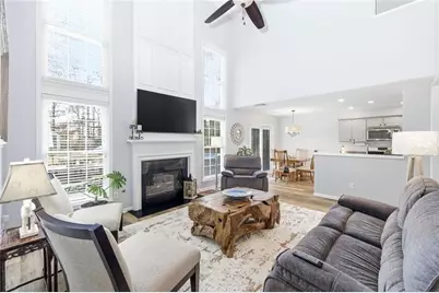 385 Cadeleigh Court, Johns Creek, GA 30005 - Photo 10