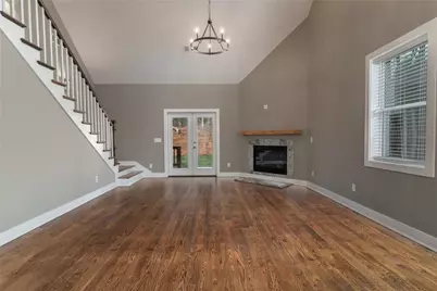 229 Little Brook Drive, Woodstock, GA 30188 - Photo 4