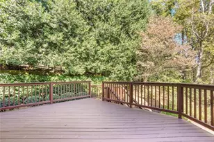 889 Waterford Green, Marietta, GA 30068 - Photo 22