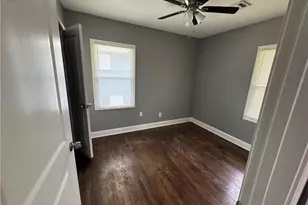 1331 Pine Ave, Atlanta, GA 30344 - Photo 10