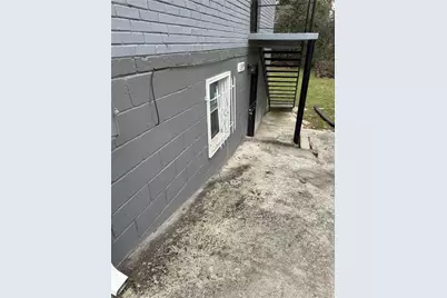 1331 Pine Avenue, Atlanta, GA 30344 - Photo 12