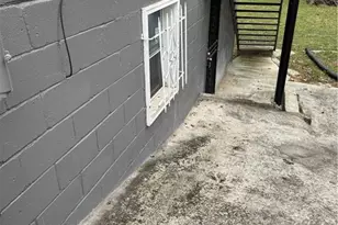 1331 Pine Ave, Atlanta, GA 30344 - Photo 12