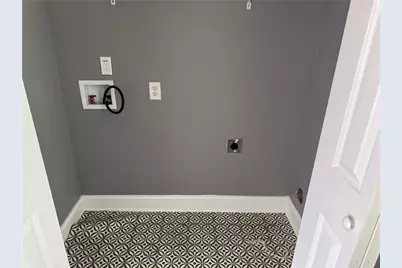 1331 Pine Avenue, Atlanta, GA 30344 - Photo 6