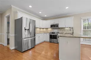 4480 Dobbs Crossing, Marietta, GA 30068 - Photo 12