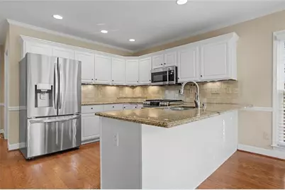 4480 Dobbs Crossing, Marietta, GA 30068 - Photo 12