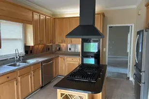 1707 Grace Ct SE, Smyrna, GA 30082 - Photo 6