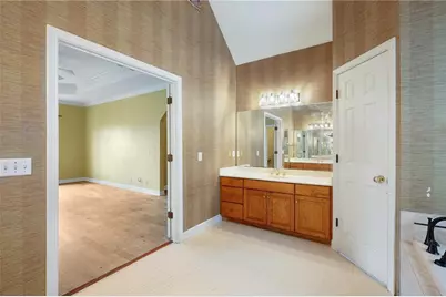 356 Saddlebrook Drive SE, Calhoun, GA 30701 - Photo 32