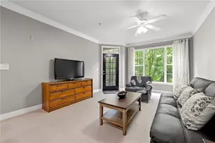 1301 Stratford Commons, Decatur, GA 30033 - Photo 8