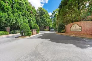 1301 Stratford Commons, Decatur, GA 30033 - Photo 2