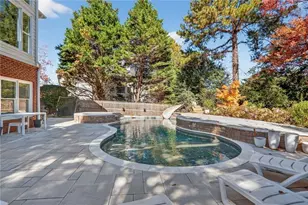 710 Mallory Manor Ct, Alpharetta, GA 30022 - Photo 2