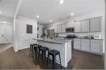 933 Nandina Lane, Loganville, GA 30052 - Photo 4