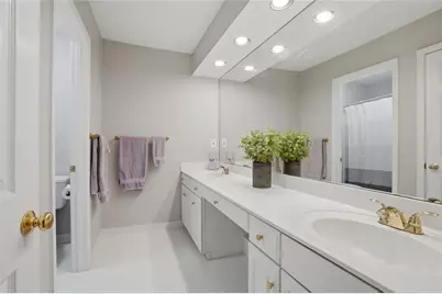 5335 Briarleigh Close, Dunwoody, GA 30338 - Photo 18