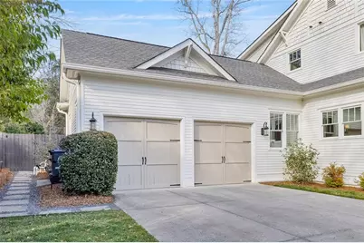 750 E Powderhorn Road, Atlanta, GA 30342 - Photo 4