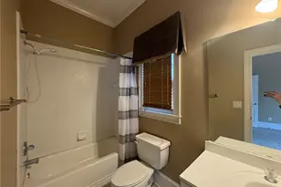 5930 Abbotts Run Tr, Duluth, GA 30097 - Photo 10