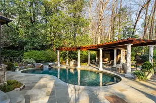 660 W Conway Dr NW, Atlanta, GA 30327 - Photo 14