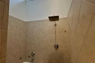 1345 Stirling Ct, Atlanta, GA 30318 - Photo 22