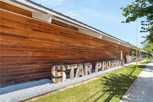 1345 Stirling Ct, Atlanta, GA 30318 - Photo 36