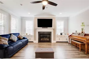 300 McQueen Wy, Canton, GA 30115 - Photo 2