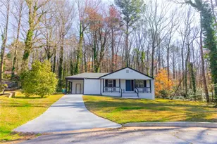 4324 Greenleaf Ln, Forest Park, GA 30297 - Photo 2