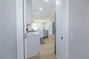 4324 Greenleaf Ln, Forest Park, GA 30297 - Photo 30