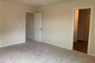 960 Walnut Creek Cir, Pendergrass, GA 30567 - Photo 8