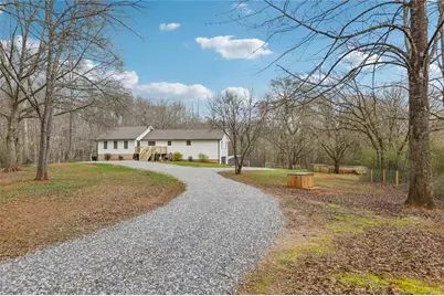 6380 Claude Parks Road, Murrayville, GA 30564 - Photo 1