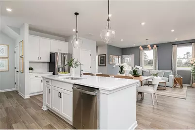 846 Leraes Way, Loganville, GA 30052 - Photo 2