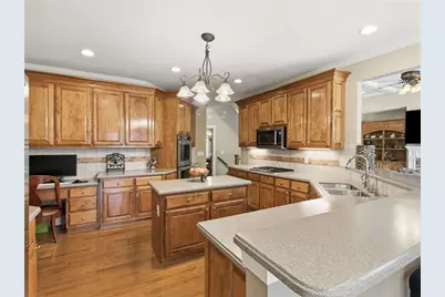 2360 Ivey Oaks Pl, Stone Mountain, GA 30087 - Photo 10