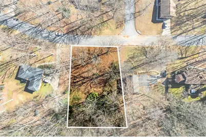 8295 Yale Drive, Jonesboro, GA 30236 - Photo 10