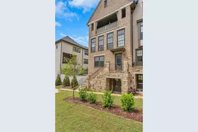 6798 Cadence Boulevard, Atlanta, GA 30328 - Photo 22