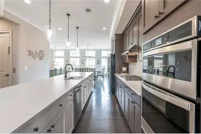 6798 Cadence Boulevard, Atlanta, GA 30328 - Photo 6