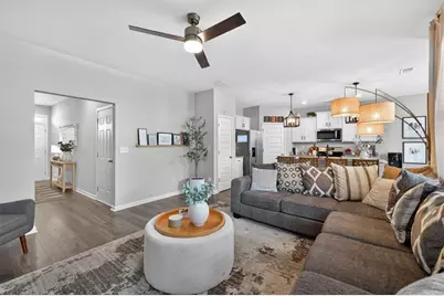 106 Rainy Court, Hoschton, GA 30548 - Photo 4