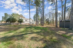 2878 Clearbrook Dr NE, Marietta, GA 30068 - Photo 38