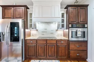 8629 Drake Dr, Lula, GA 30554 - Photo 10