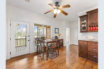 8629 Drake Drive, Lula, GA 30554 - Photo 14