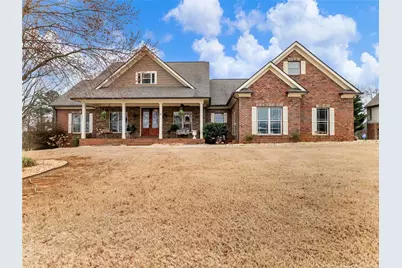 8629 Drake Drive, Lula, GA 30554 - Photo 1