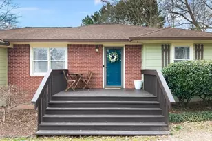 2654 Estelle Ct SE, Smyrna, GA 30082 - Photo 2